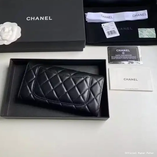 Hyper Peter CHANEL WALLET 0517